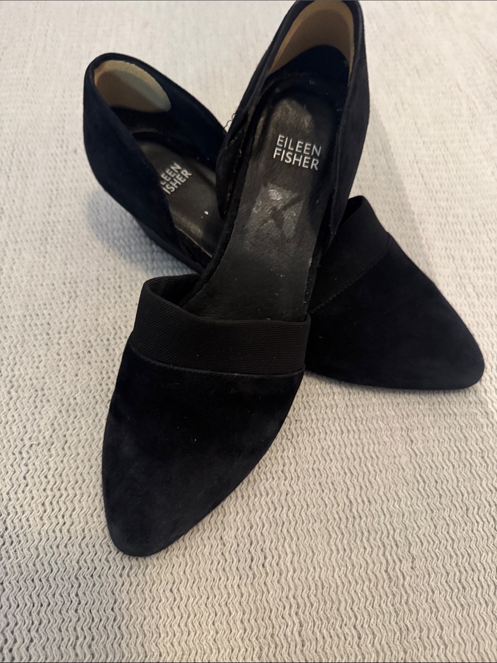 Eileen Fisher Size 8 Black Suede Pointed Toe D’Orsay Block Heel Pumps